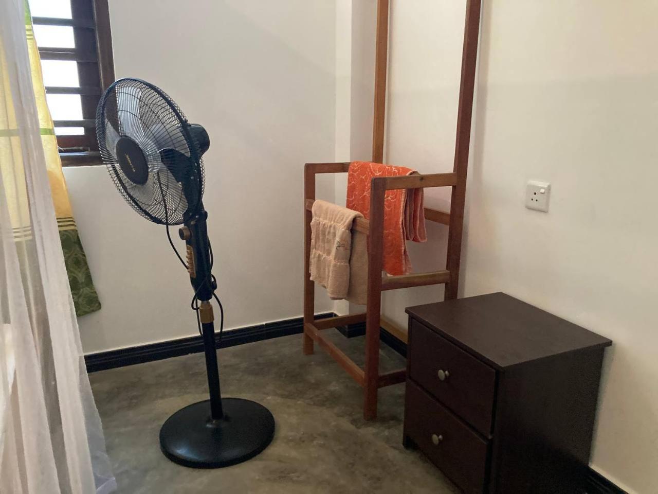 Hiriketiya Hasmal House Apartman Dikwella Szoba fotó